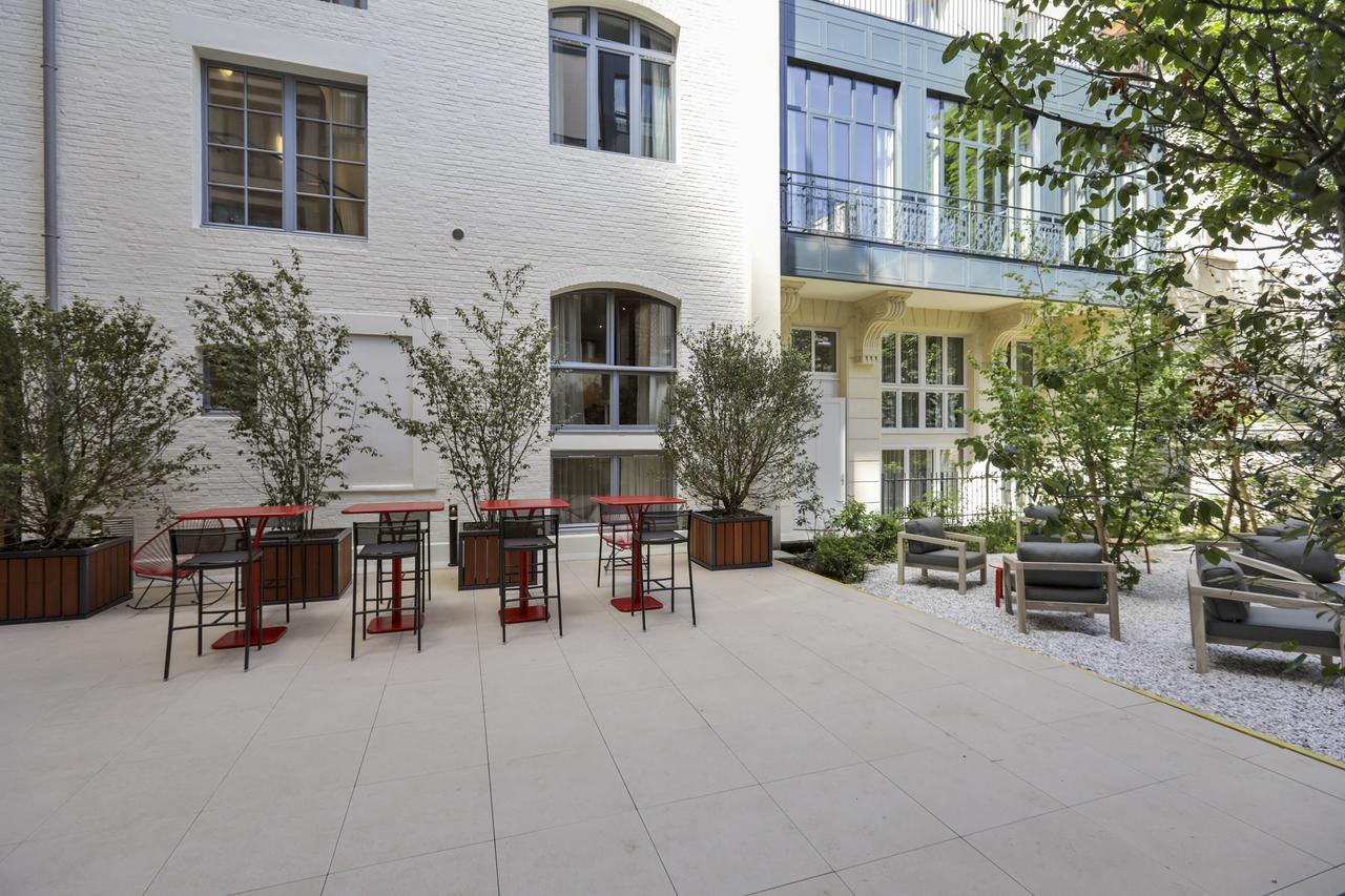 Mode - Arc De Triomphe