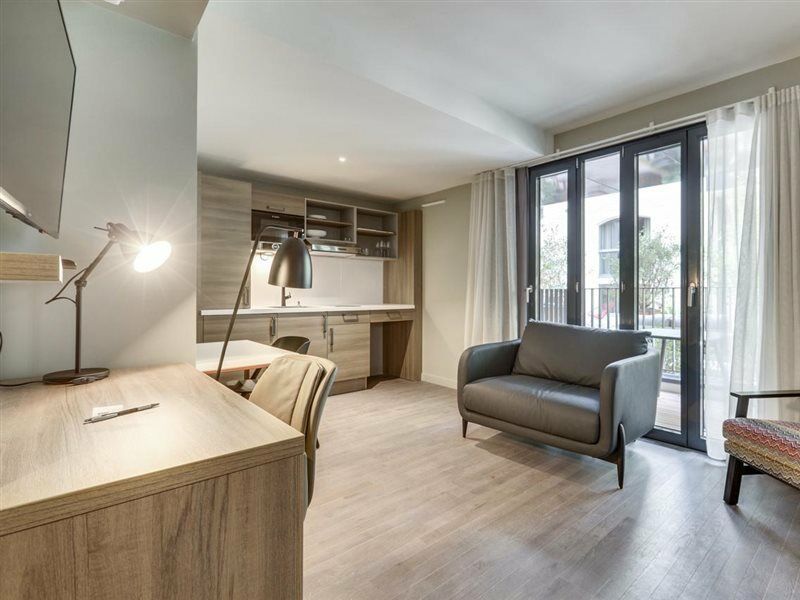 Mode - Arc De Triomphe 4*